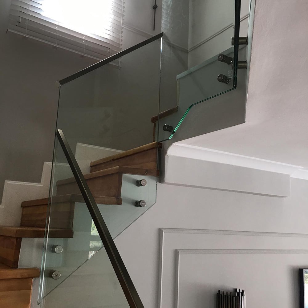 cam korkuluk modelleri, cam balkon korkuluk, temperli cam korkuluk, paslanmaz cam korkuluk, lamine cam korkuluk, cam merdiven korkuluğu, teras cam korkuluk, aluminyum cam korkuluk, cam korkuluk m2 fiyatları, havuz kenarı cam korkuluk